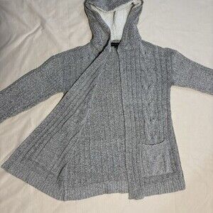 ALMOST FAMOUS WOMENS Medium CARDIGAN OPEN FRONT Gray Black - Fur Hooded